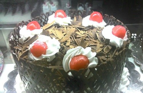 Eggless Black Forest Cake