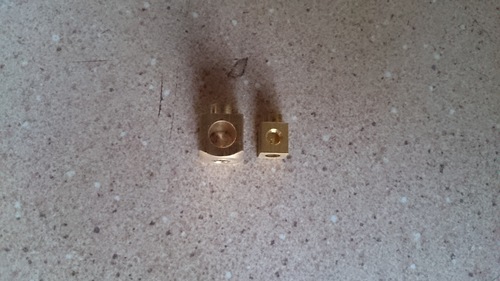 Brass Terminal - High-Quality Raw Material, Customizable Size and Threads, Durable and Reliable