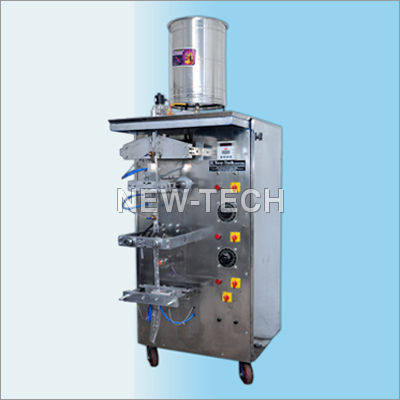 Edible Oil Pouch Packing Machine