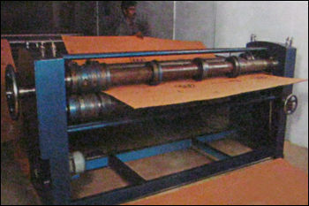 4 Bar Cutting and Creasing Machine