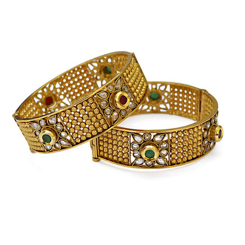 Golden Beaded Floral Design Bangle Set