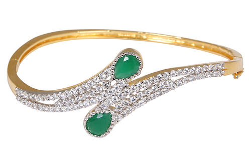 Synthetic Emerald Stone Bracelet