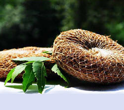 Natural Loofah - Vetiver Grass Handmade Bath Scrub | Anti-septic, Rejuvenates Skin, Soothes Muscles, Aromatherapy Benefits