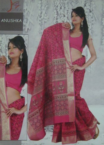 Anushka Saree