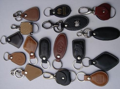 Ss And Leather Car Key Ring at best price in New Delhi