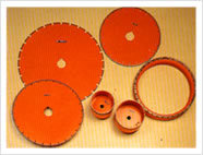 डायमंड सेगमेंट और पेलेट्स