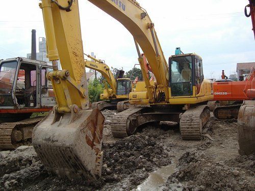 Used Crawler Excavators Komatsu PC300-7