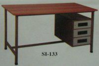 Office Table (SI-133)