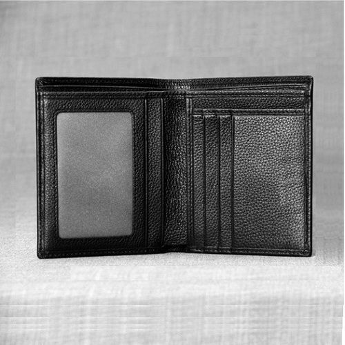 Leather Wallet - Premium Quality Genuine Leather, Custom Logo Options Available, Durable Design for Everyday Use