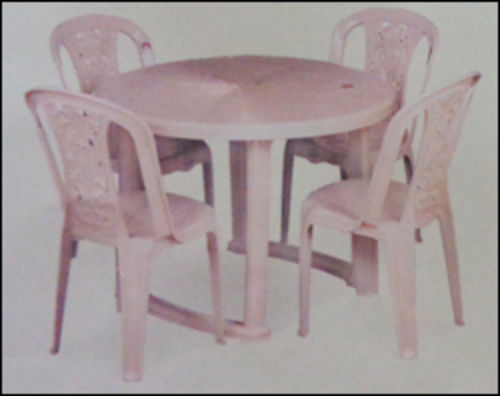 Dining Table (Meridian)