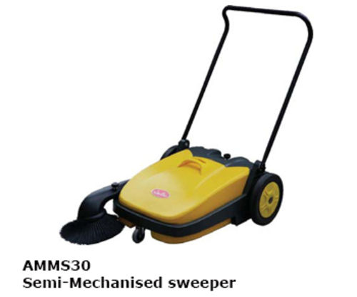 Semi Mechanised Sweeping Machine
