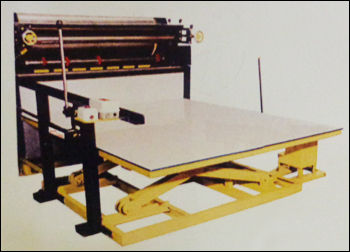 Hydraulic Feeding Table