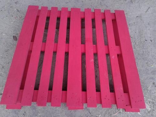 plastic pallets