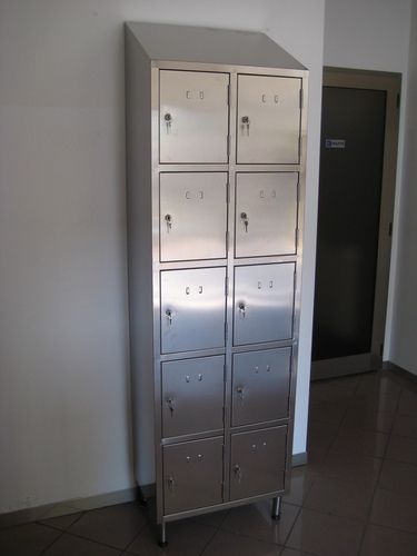 Changing Room Pigeonhole Locker