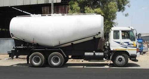 Industrial Cement Bulker Tanks