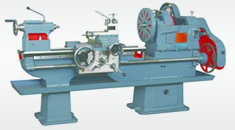 Heavy Duty Lathe Machine