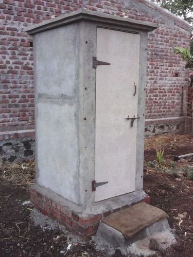 Readymade Toilet Of Cement Concrete