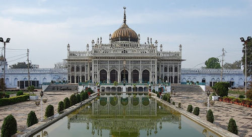 Lucknow Darshan Tour Package