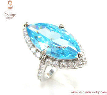 Luxury Sterling Silver CZ Ring