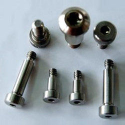 Stainless Steel Shoulder Bolts - High Tensile Strength, Enhanced Durability | Precision-Engineered for Optimal Performance