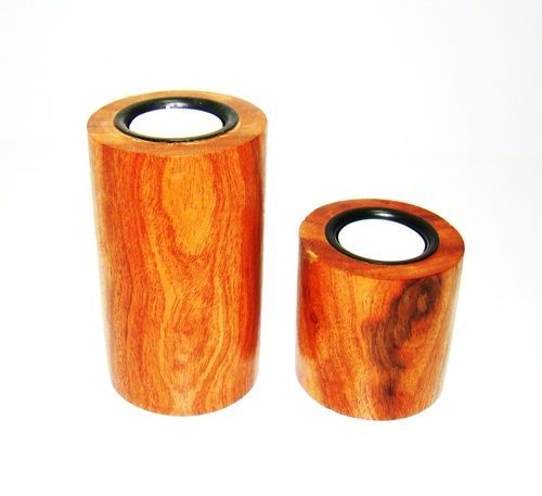 लकड़ी का शीशम सिलेंडर आकार का मीडियम टी लाइट 2 का सेट