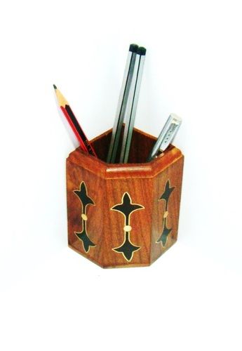 Corner Fit In Shaped Sheesham With Brass Inlay Work Pen Holder