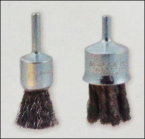 Crimped And Knotted Wire End Brush 