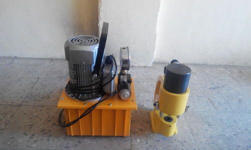 Hydraulic Punch Tool with Power Pack