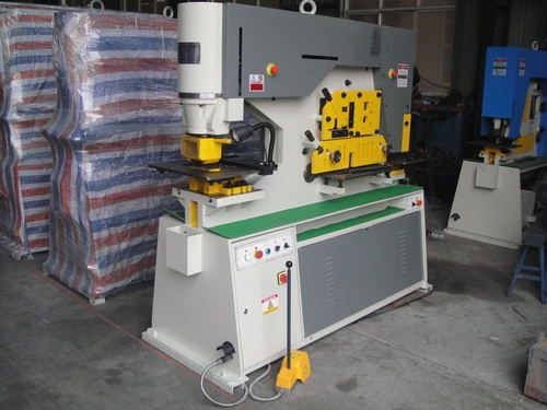 Hydraulic Punch And Shear Machine