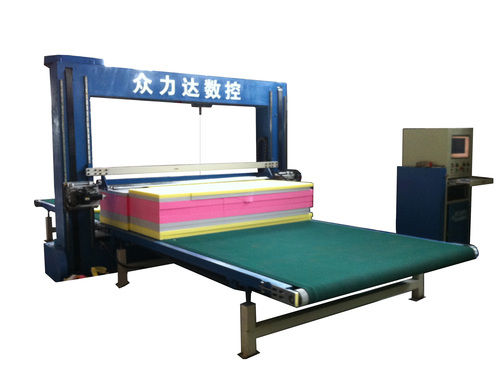 CNC Foam Cutting Machine