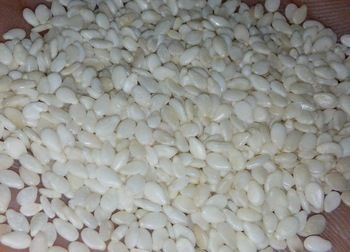 99.98% Purity Hulled Sesame Seeds