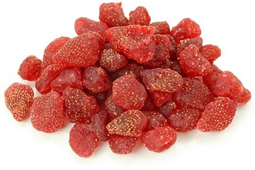 Dried Strawberry pieces