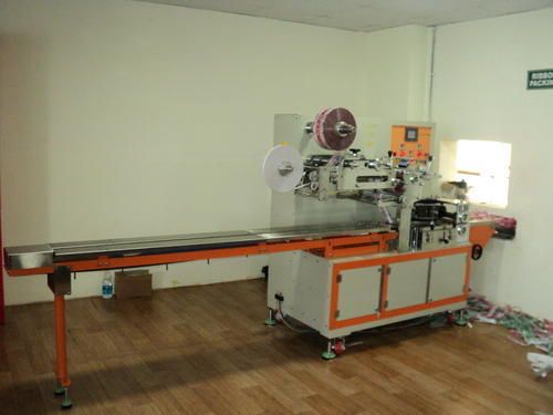 Flow Wrapping Machine