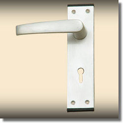 Extruded Lever Handle Lock