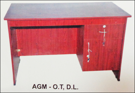 Wooden Office Table (AGM -DL)