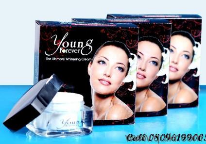 Young Forever the Ultimate Whitening Cream