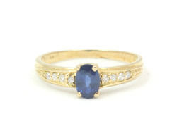 Stylish Sapphire And Diamond 14k Yellow Gold Ring