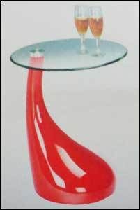 Vegas Corner Table