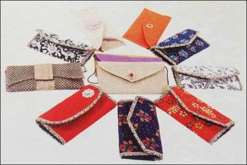 Gujarat Patchwork Ladies Bags And Banjaara Clutches