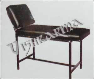 Parlour and Saloon Chair (VI 030)