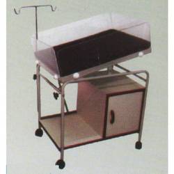 Baby Bassinet (With Utility Box) Length: 6 Inch (In)