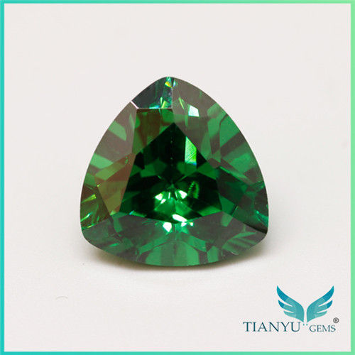 Trillion Cut CZ Stone Emerald Gemstone