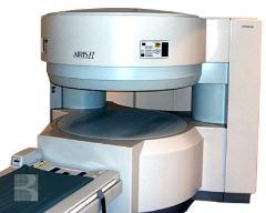 Hitachi Aires MRI Machine