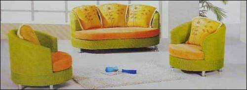 High Comfort Attractive Sofa Set