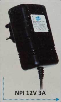 प्लग इन SMPS AC और DC एडाप्टर (NPI 12V 3A)