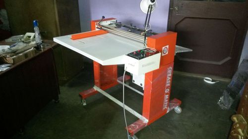 Sticker Cutting and Creasing Machine