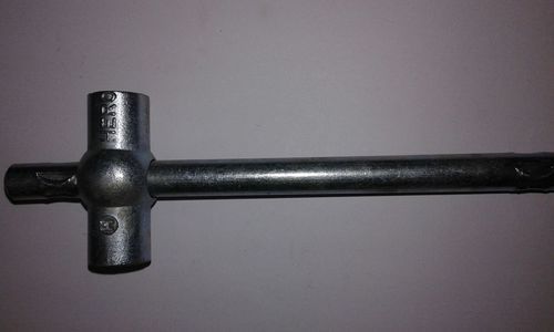 Oxygen Cylinder Valve Operating Spanner (Key)