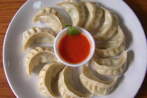 Momos