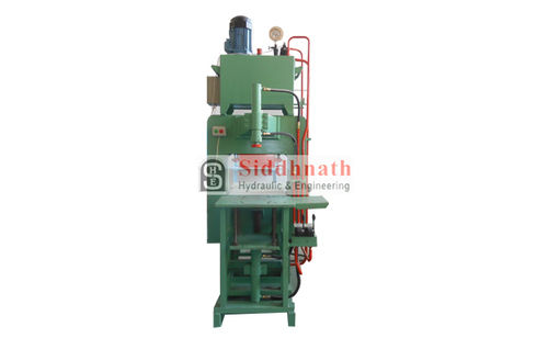 Oil Hydraulic Press With Paver Block Machines (Interlocking Machine) - 40 Ton