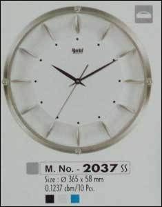 Wall Clock (Mno 2037 ss)